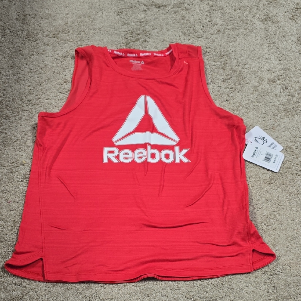 NWT Reebok top Size Small